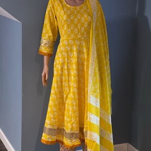 Indianoutfits